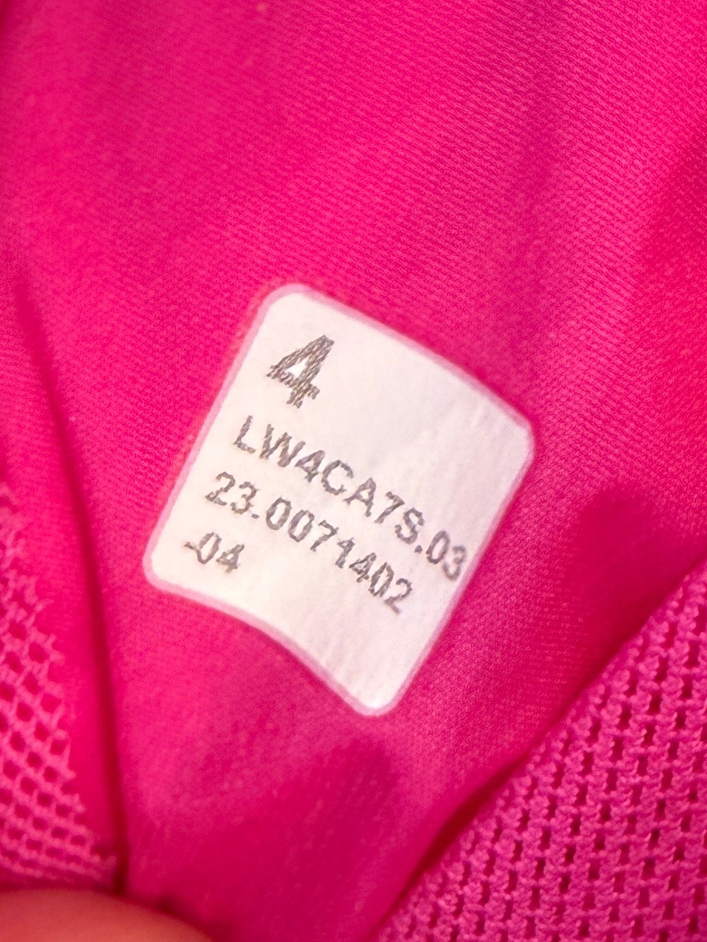 Lululemon Down for It All Jacket
Sonic Pink sz 4 GUC - Picture 7 of 8